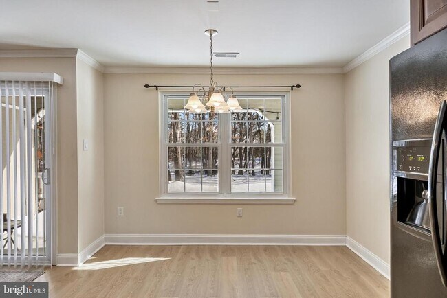 Foto del edificio - 1 Bridgewater Dr