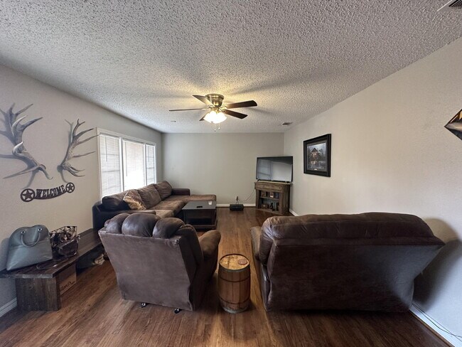 Foto del edificio - 3214 32nd St