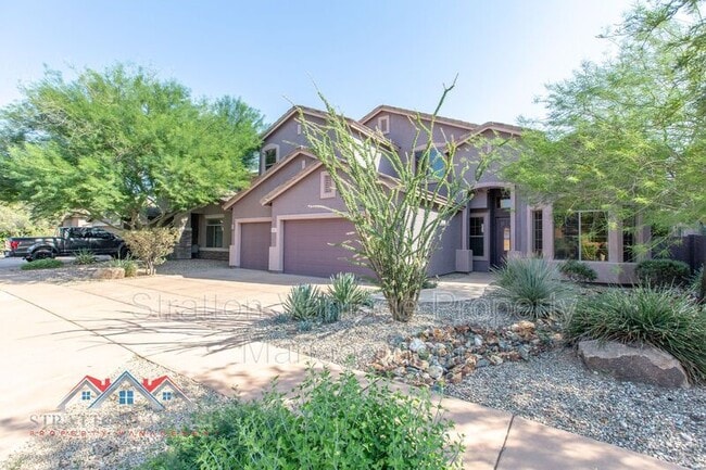 Building Photo - 3217 W Espartero Way