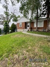 Building Photo - 1247 E 1300 S