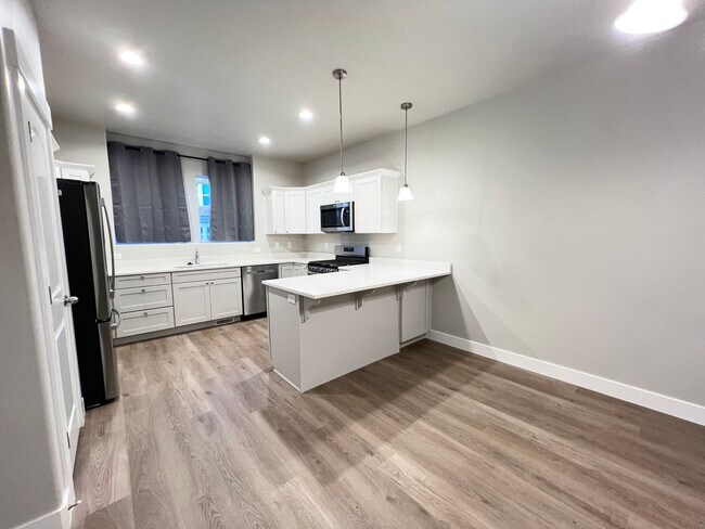 Foto del edificio - Newly built 3 Bed/2.5 Bath Townhome