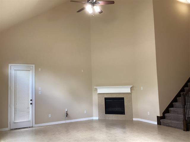 Foto del edificio - 1704 Hickory Chase Cir