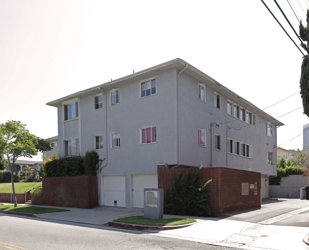 Building Photo - 349-355 S Camden Dr