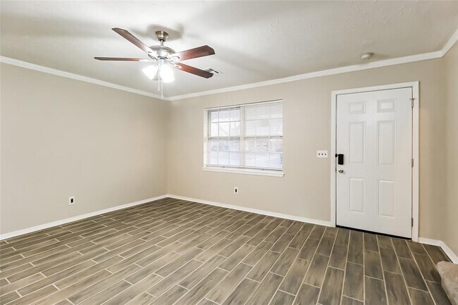 Foto del edificio - 3025 SW 61st St