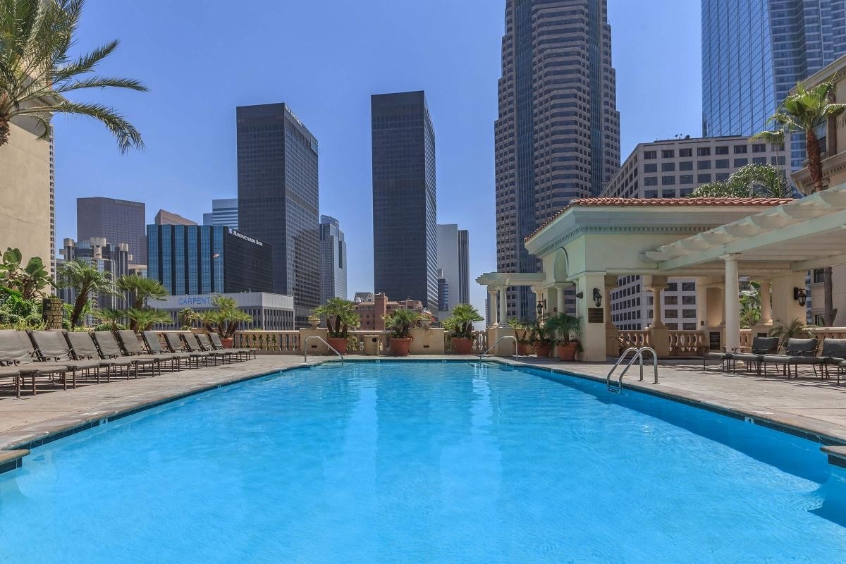 The Piero Apartments 609 St Paul Ave Los Angeles, CA