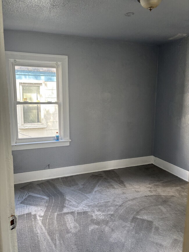 Foto del edificio - 13522 Glastonbury Ave