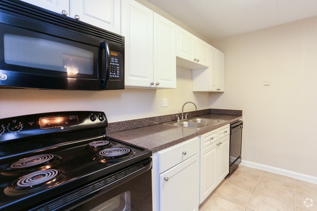 Interior Photo - Bella Terraza Apartment Community