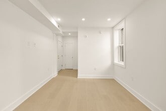 Interior Photo - The Windsor - Kalorama