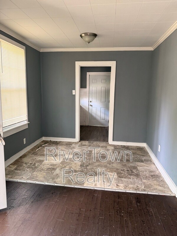 Foto del edificio - 2718 Windsor Pkwy