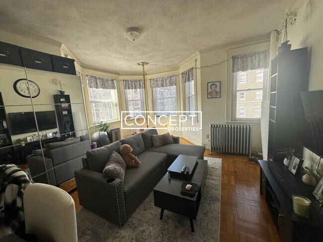 Building Photo - 40 Queensberry St