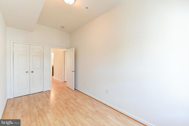 Building Photo - 26 P St NE