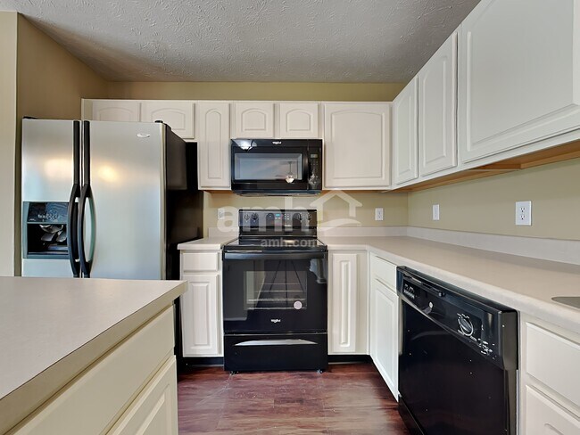 Foto del edificio - 2508 Monarchy Ln