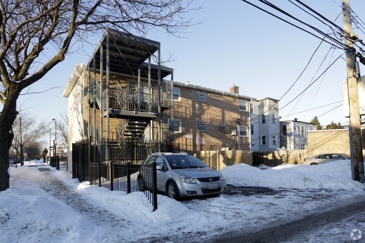 Foto del edificio - 2925 W 59th St