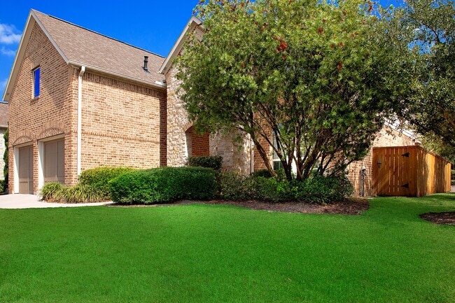 Foto del edificio - 8858 Van Allen Dr