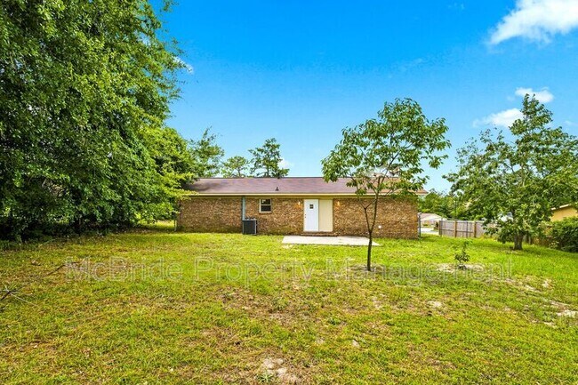 Foto del edificio - 2941 Rollingwood Dr