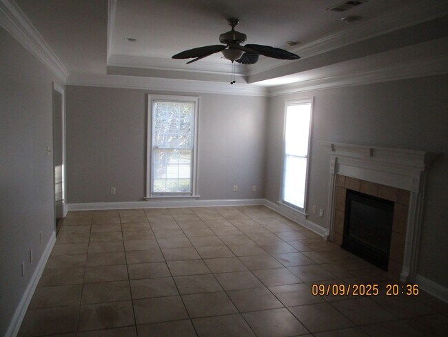 Building Photo - 3004 Ember Ct