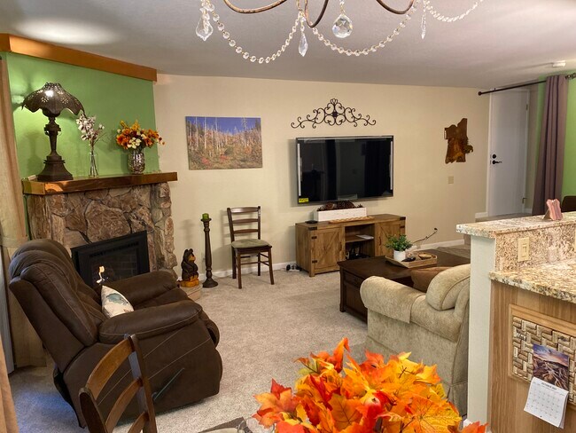 Foto del edificio - 1439 Ski Run Blvd