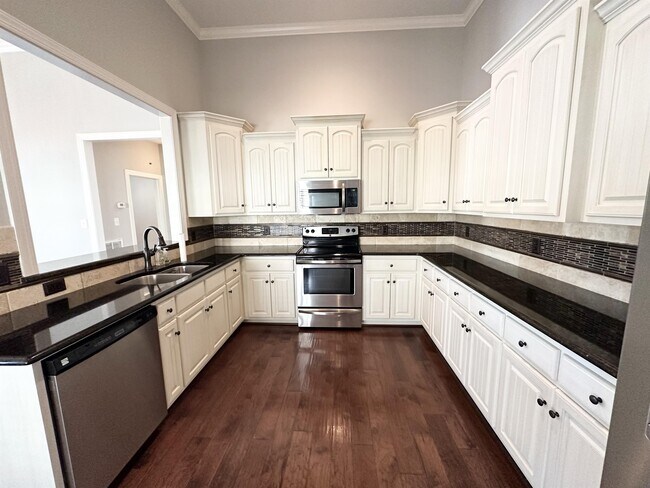 Foto del edificio - 1701 Sassafras Ct