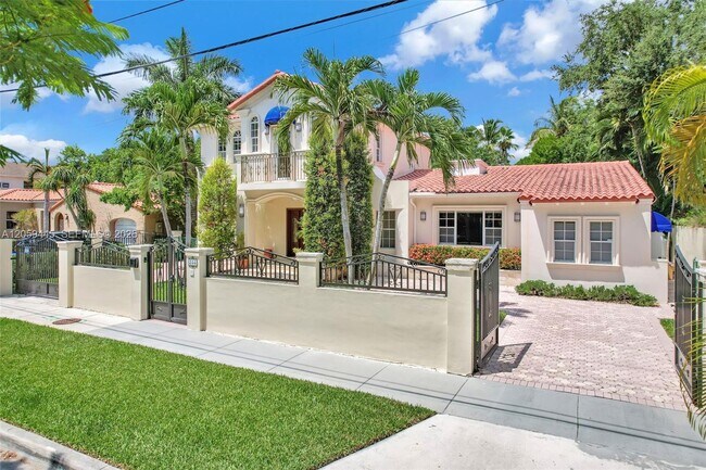 Foto del edificio - 244 SW 28th Rd