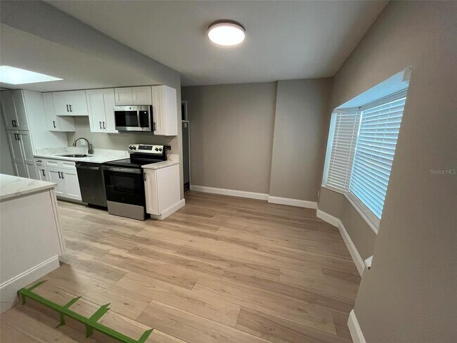 Foto del edificio - 3666 Aristotle Ave