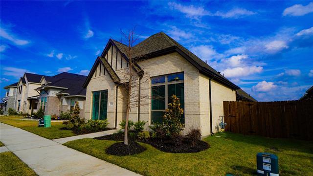 Foto del edificio - 5315 Tupper Ave