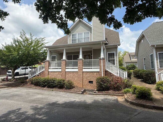 Foto del edificio - Beautiful Condo located in North Johnson City!