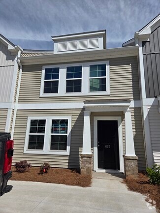 Building Photo - 675 Blossom Run