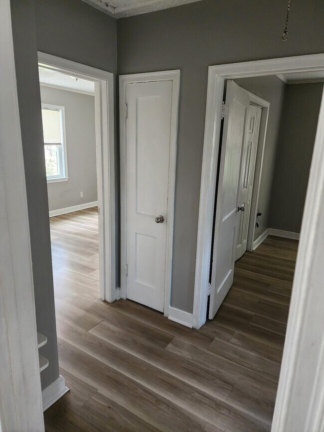 Building Photo - 2067 Blakewood Pl