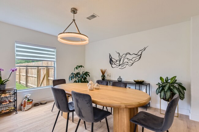 Building Photo - 8800 Ficke Cove