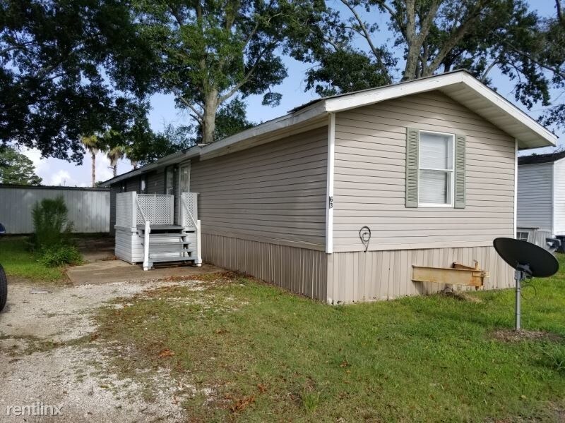 Primary Photo - 2141 Country Club Rd