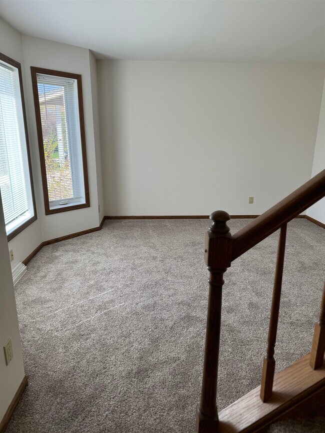 Foto del edificio - 7006 Longmeadow Rd