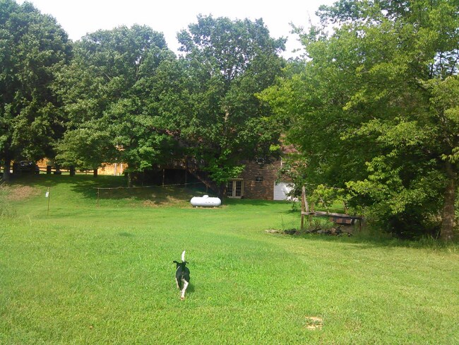 Foto del edificio - 8310 Middle Butler Rd