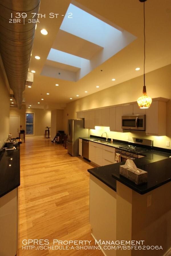 Foto del edificio - Luxury Living in the Cultural District