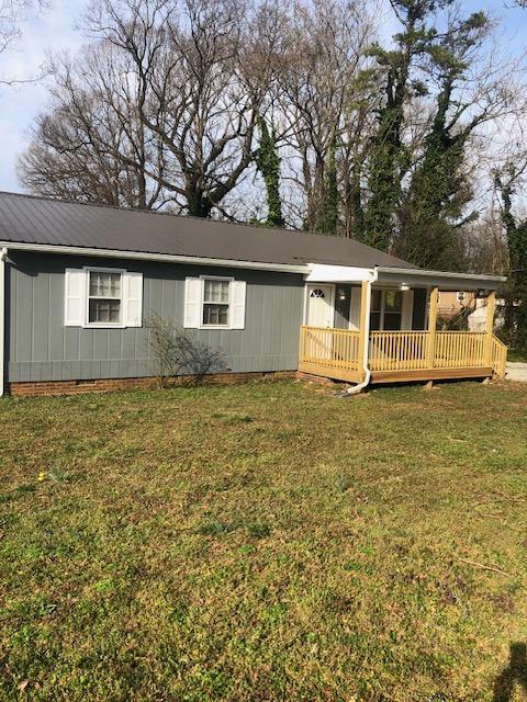 Foto principal - 110 E Earnhardt St