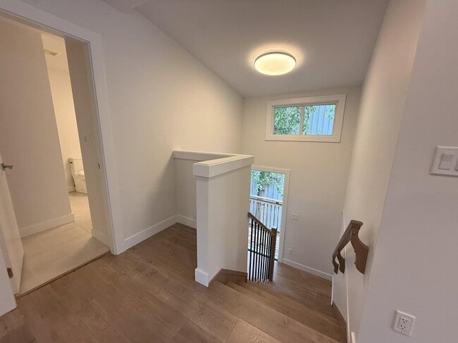 Building Photo - 12317 Beecher St