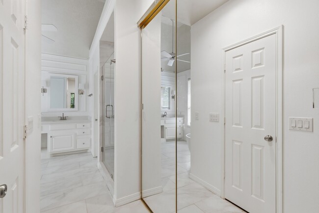 Building Photo - 26 E Sterling Pond Cir
