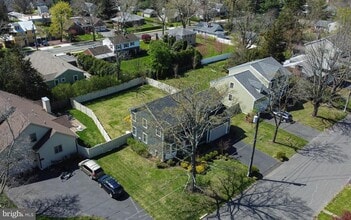 Building Photo - 35 Hillside Rd