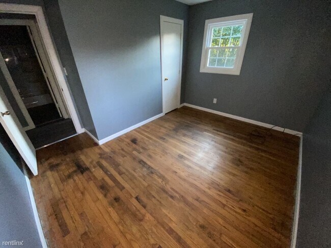 Foto del edificio - 2 br, 1 bath House - 607 Brevard St