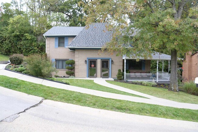 Building Photo - 41 Kyles Ln