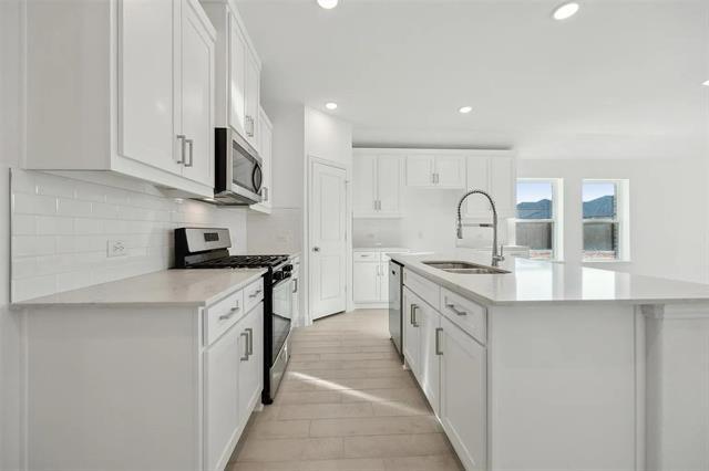 Building Photo - 3010 Cantoni Creek
