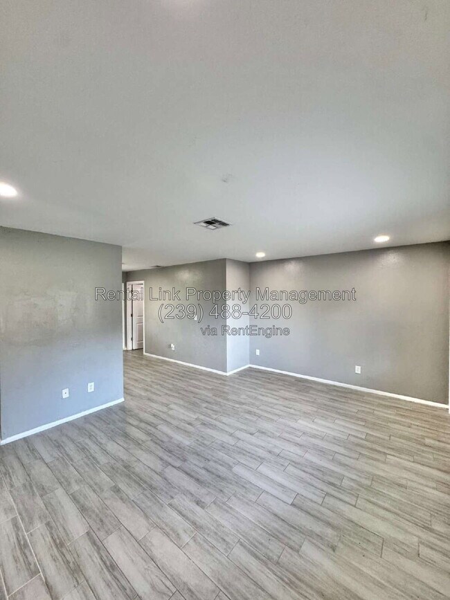 Foto del edificio - 142 Harry Ave S