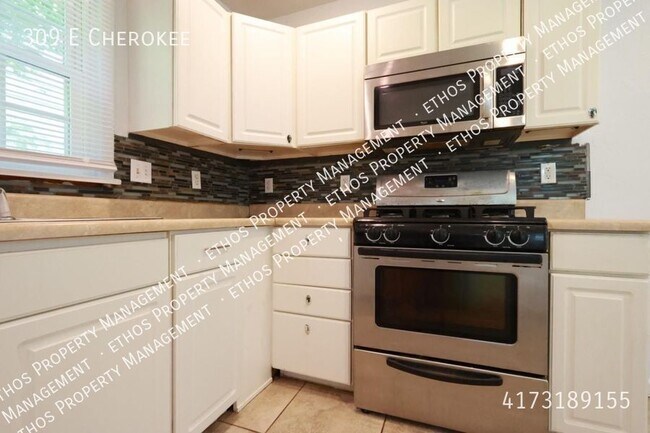Foto del edificio - 309 E Cherokee-
