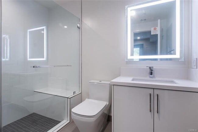 Building Photo - 2225 Mira Vista Ave