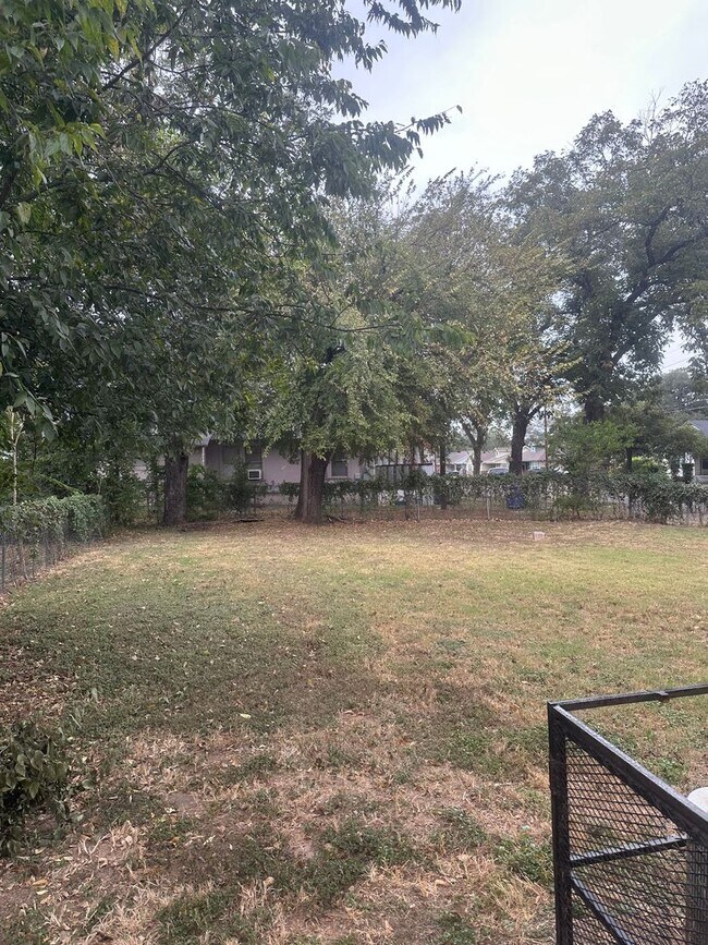 Foto del edificio - SECTION 8