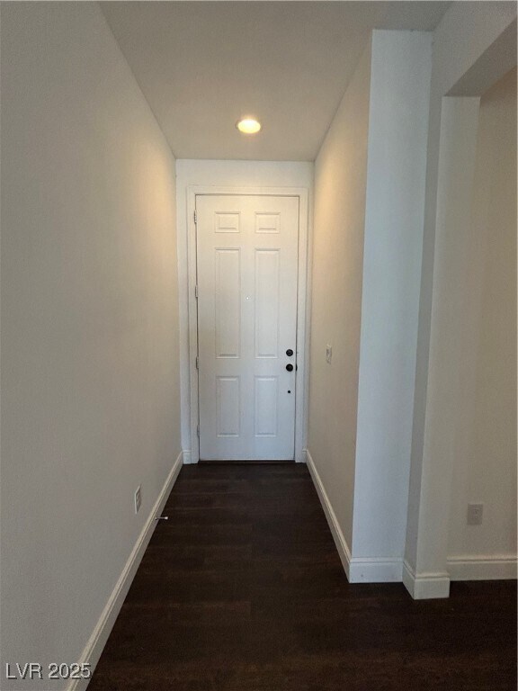 Foto del edificio - 8620 Blue Ocean St