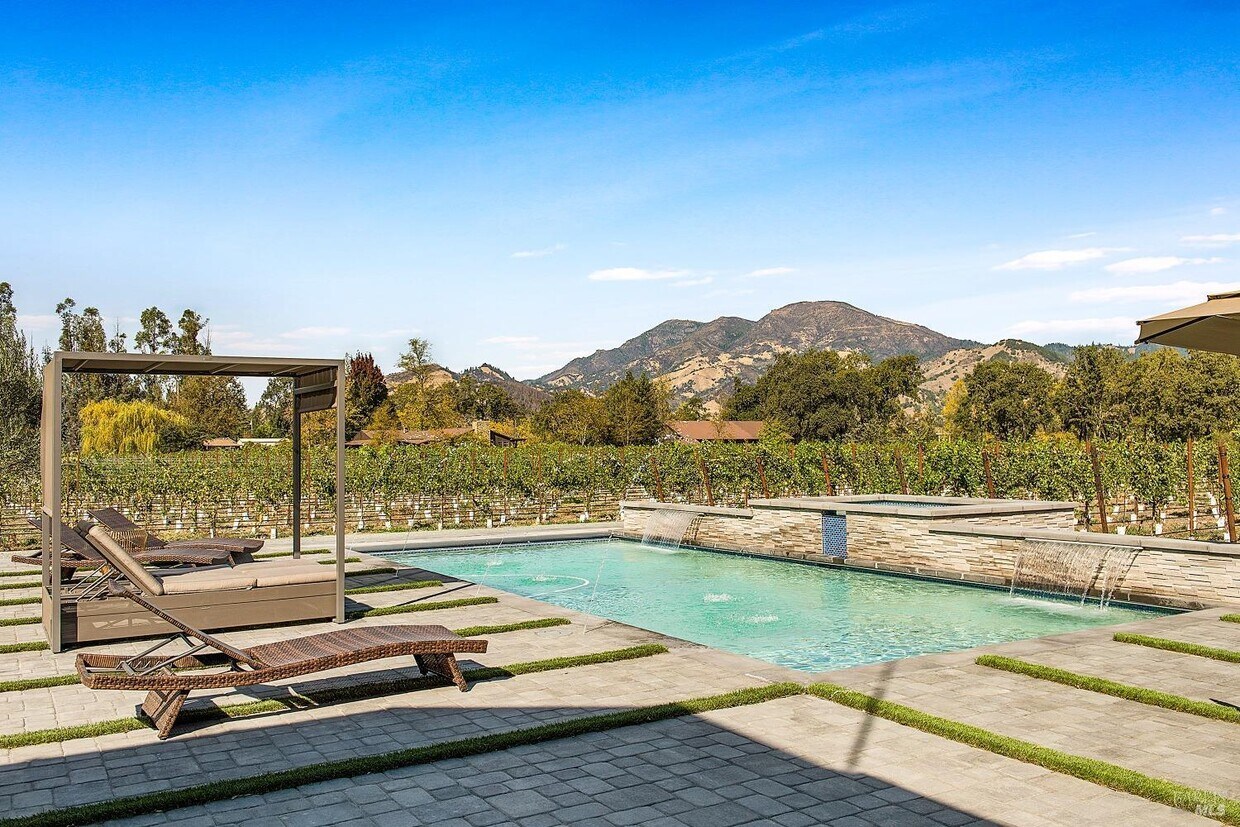 3002 Foothill Blvd, Calistoga, CA 94515 House Rental in Calistoga, CA