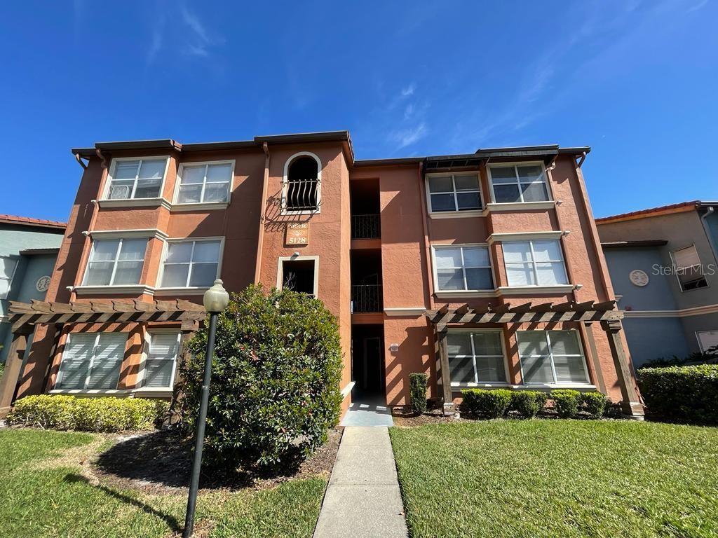 Foto principal - 5128 Conroy Rd