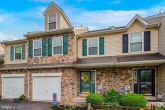 Building Photo - 559 Broxton Ct