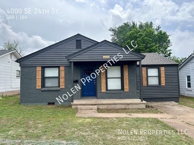 Photo - 4000 SE 24th St House