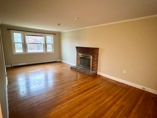 Foto del edificio - 383 Bay Rd